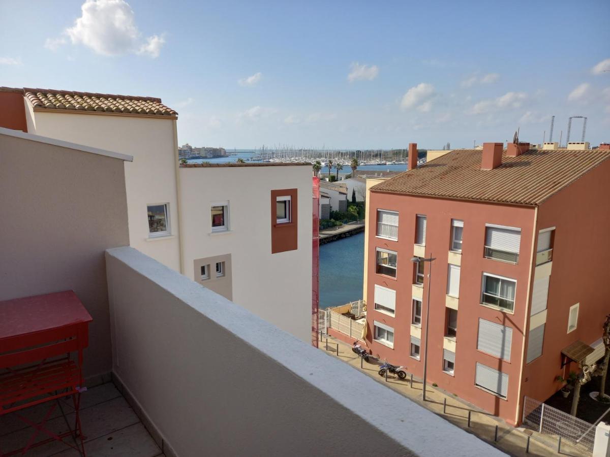 Ferienwohnung Port Brescou, T3 En Duplex Climatise, Superbe Vue Sur Le Port Agde Exterior foto